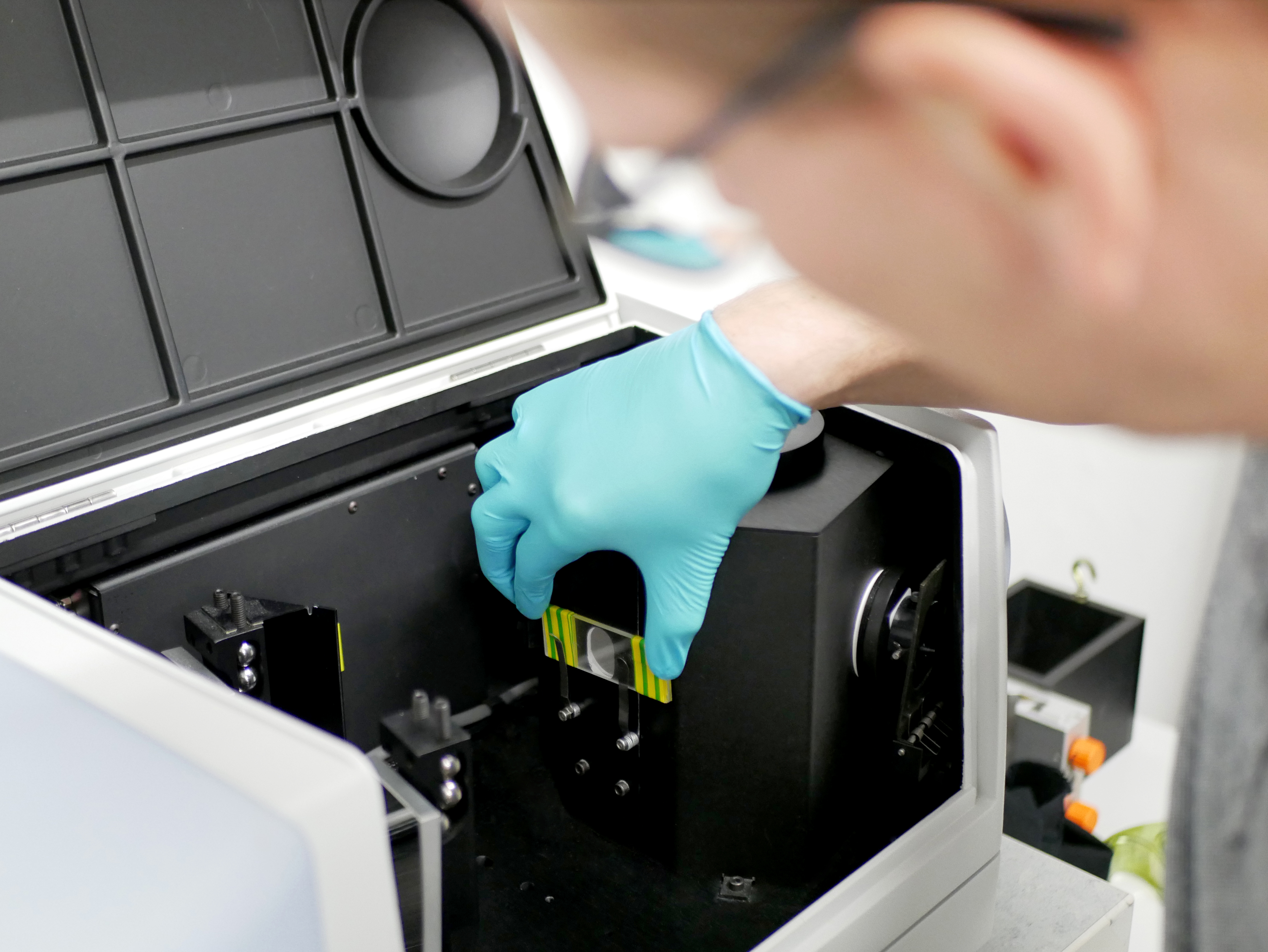 UV-VIS-NIR spectroscopy